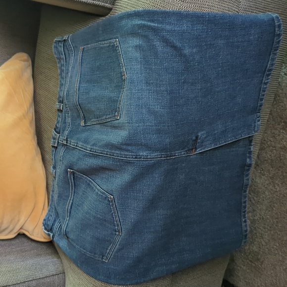 Summer clearance...Bundle 3+ items & Save...LRL Ralph Lauren Denim Skirt - Picture 2 of 2